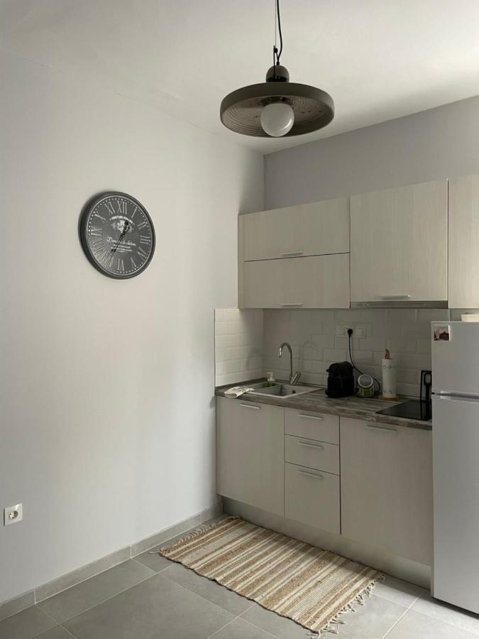 2Bd - Deer Traveler Family Apt Apartment Thessaloniki Exterior photo